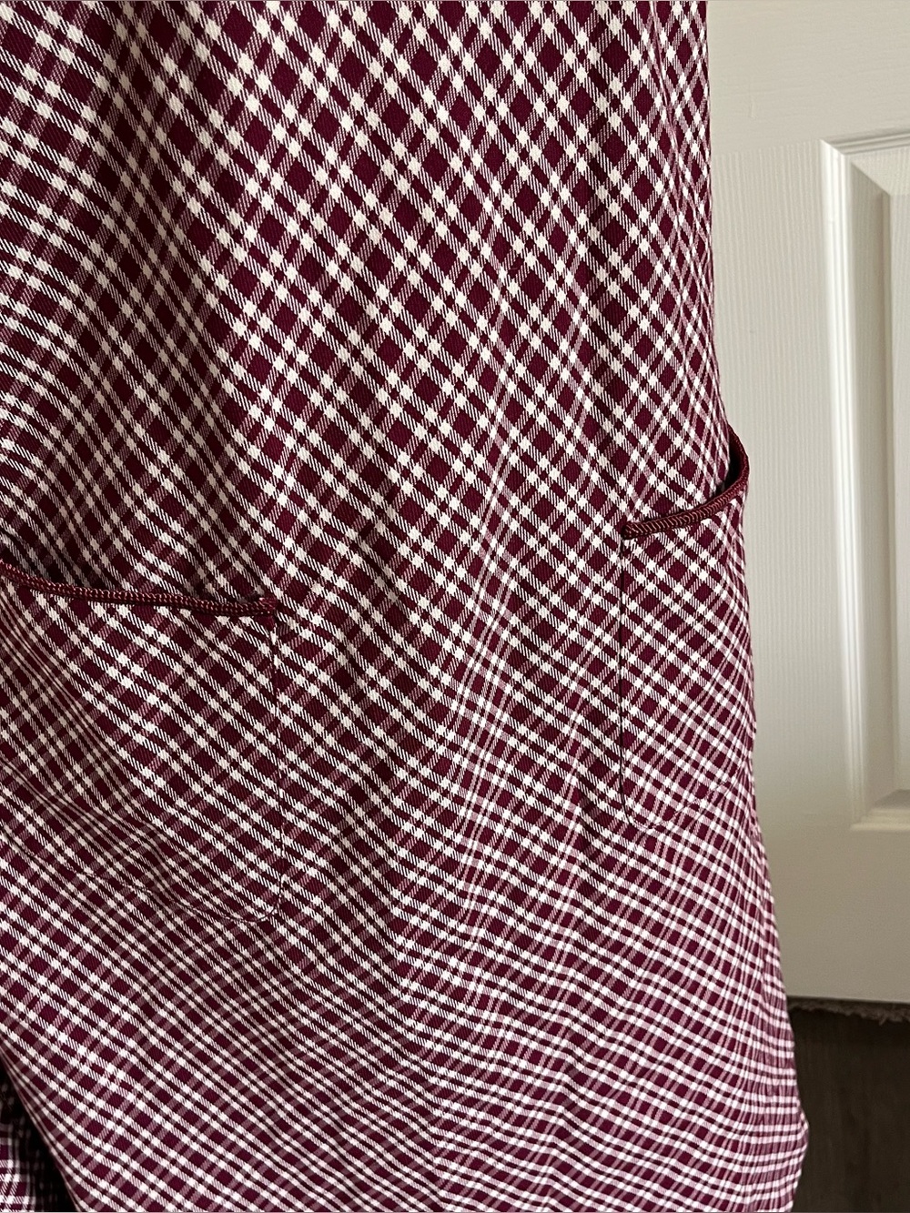 Vintage Jaclyn Smith burgundy plaid dress with pockets - Picture 2 of 7